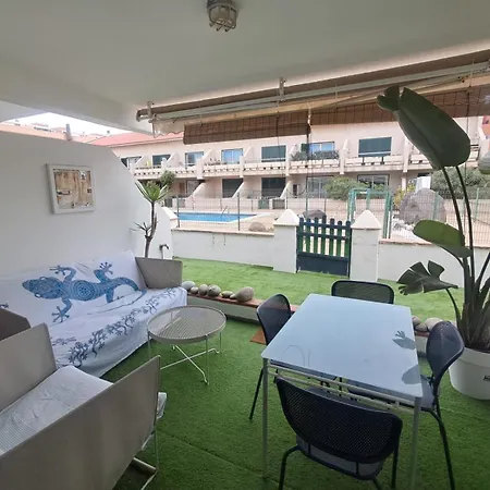 Pool Terrace אל מדאנו