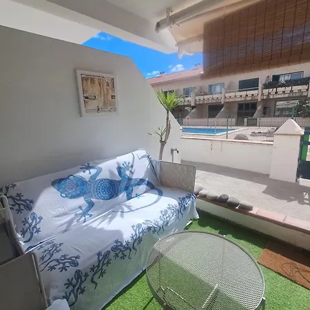 Pool Terrace אל מדאנו