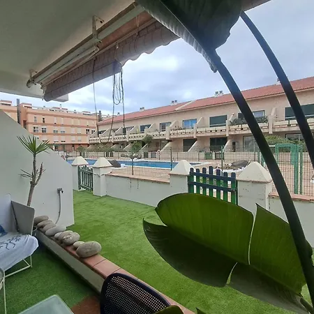 Pool Terrace דירה *